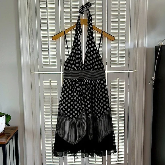 BCBG Max Azria Black & White Silk Halter Neck Party Dress - size 6 - Picture 1 of 5